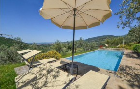 Beautiful home in Castiglion Fiorentino with Outdoor swimming pool, WiFi and 3 Bedrooms